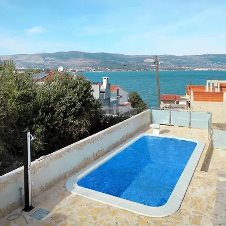 Sea-view With Pool, Terrace, And Outdoor Lounge In Scenic Ciovo Island